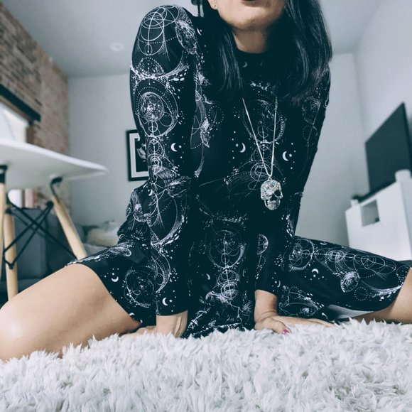 Meet your Posher, Dax - Picture 2 of 2